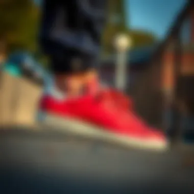 Diverse styling options with Adidas Siyah Stan Smith