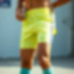 Dynamic design of fitted running shorts