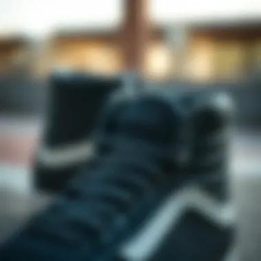 Close-up of the comfort features of Vans SK8 Mid